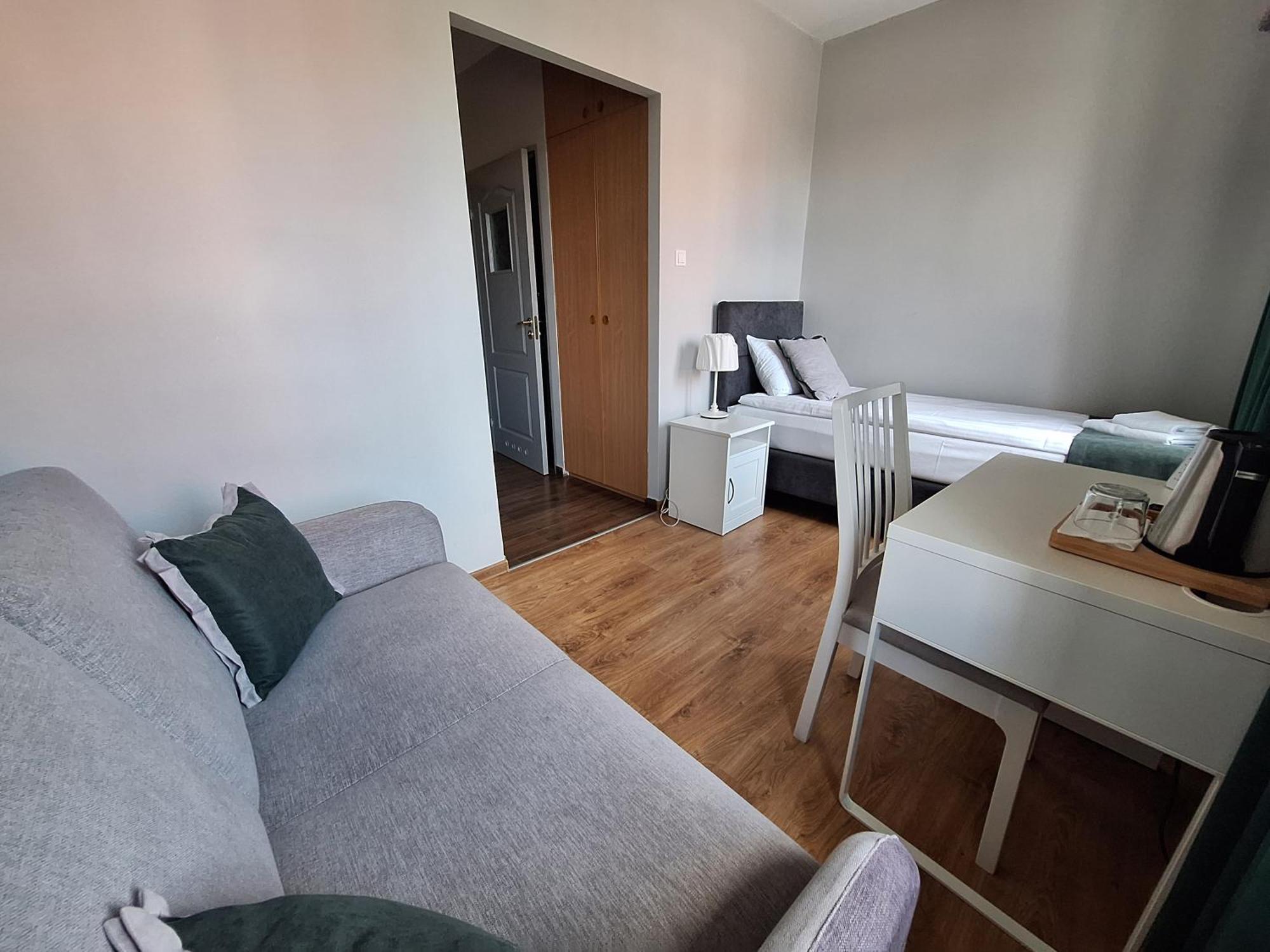 ニジツァ Kamieniczka Bed & Breakfast エクステリア 写真